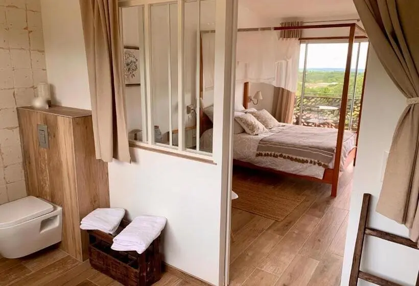 バルコニー付きデラックスルーム, Maison D Hôtes De Charme Le Clos De La Fontaine Piscine & Spa