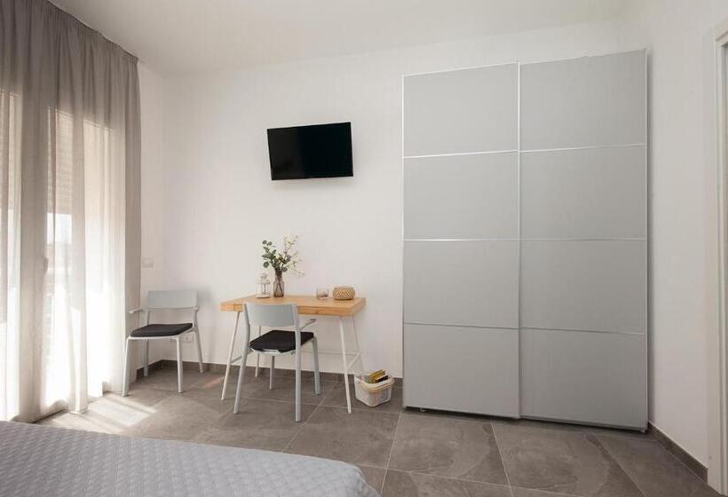 스탠다드 발코니 룸, Nerissa Suites&rooms