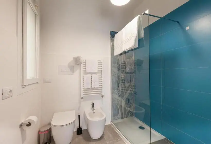 اتاق استاندارد با بالکن, Nerissa Suites&rooms