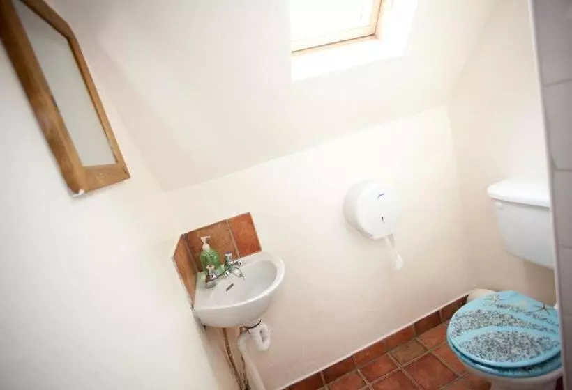 スタンダードトリプルルーム, Aille River Tourist Hostel And Camping Doolin
