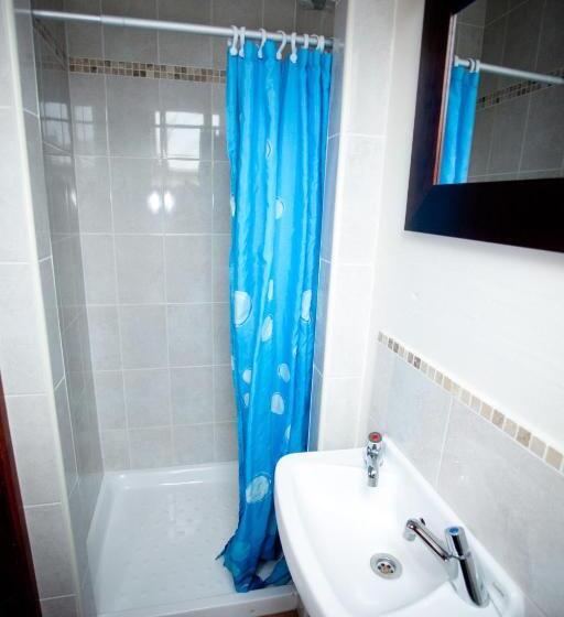 غرفة ديلوكس عائلية, Aille River Tourist Hostel And Camping Doolin