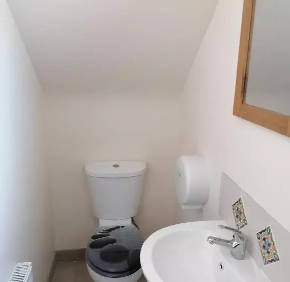 スーペリアファミリールーム, Aille River Tourist Hostel And Camping Doolin