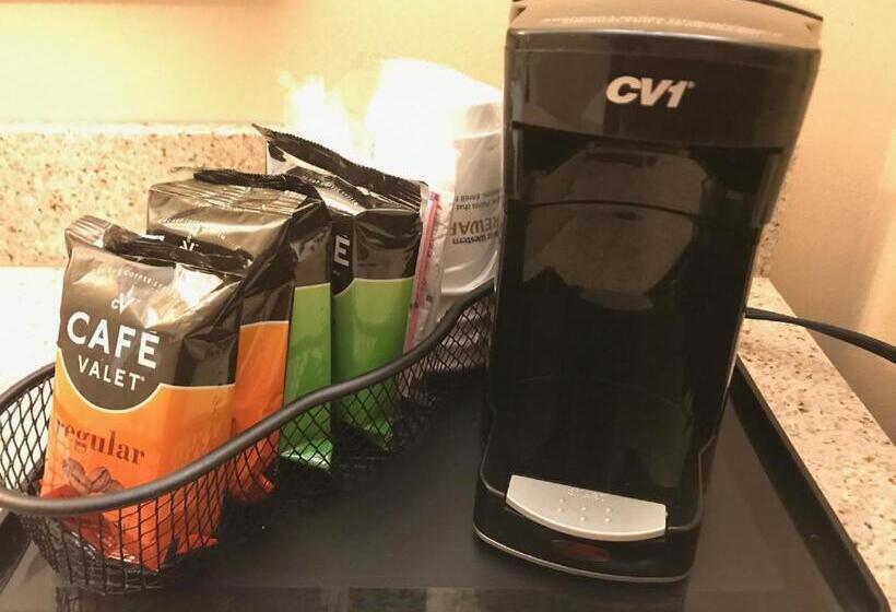 适合残疾人使用的标准间, Best Western Plus Goodman Inn & Suites