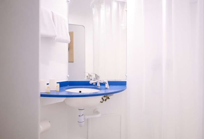 חדר סטנדרט, Kyriad Direct Chilly Mazarin