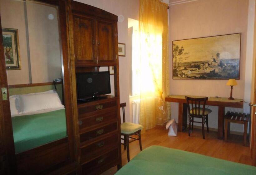 Chambre Standard, Morlacchi