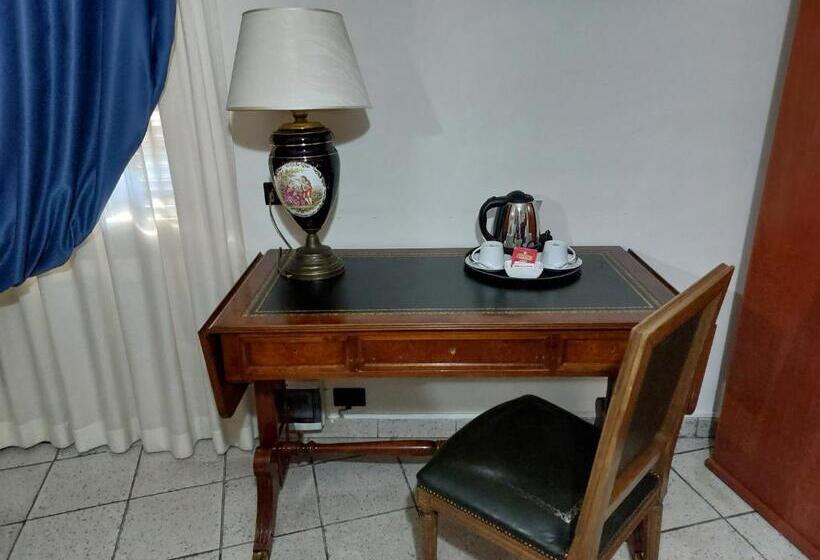 اتاق استاندارد, San Giorgio