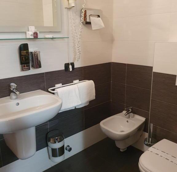 اتاق استاندارد سه نفره, San Giorgio