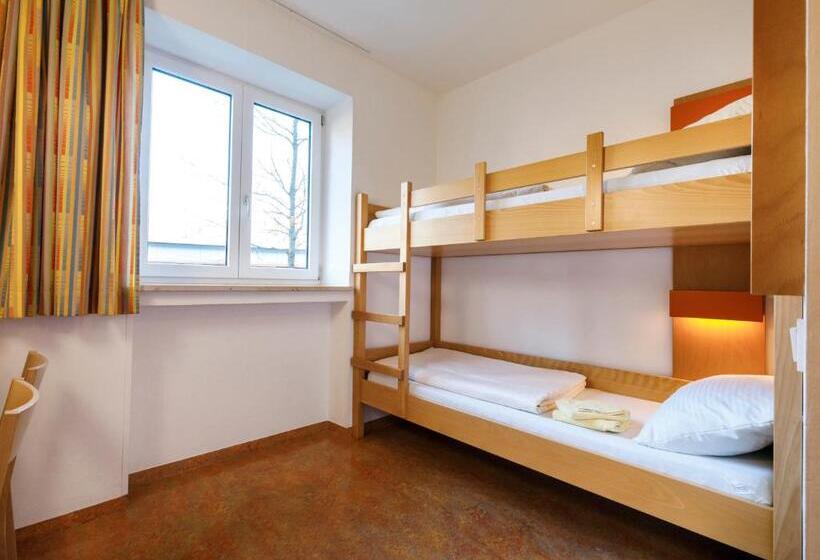 غرفة قياسية, Jugendherberge Garmisch Partenkirchen   Membership Required!