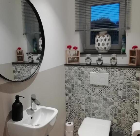 스탠다드 룸, Lu Ptite Cwane Dol Lydie