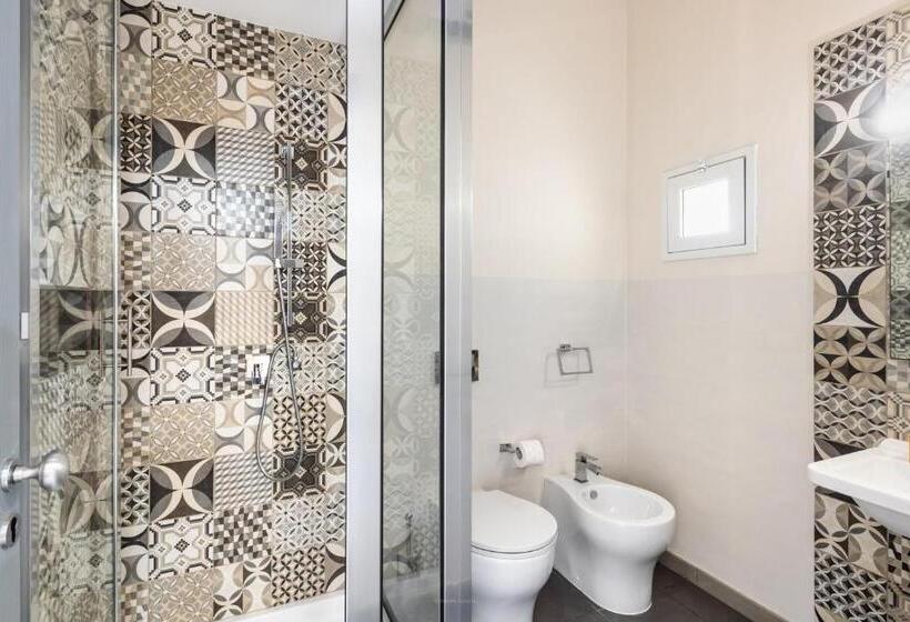 آپارتمان 1 خوابه با تراس, Guest House Aurispa