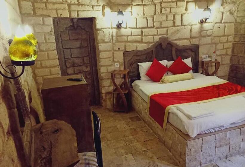 غرفة إقتصادية, Stone Age Cappadocia