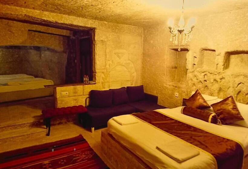 جناح سرير كينج, Stone Age Cappadocia