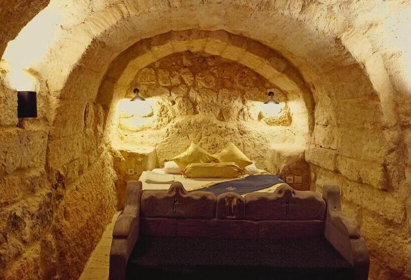 غرفة ديلوكس, Stone Age Cappadocia