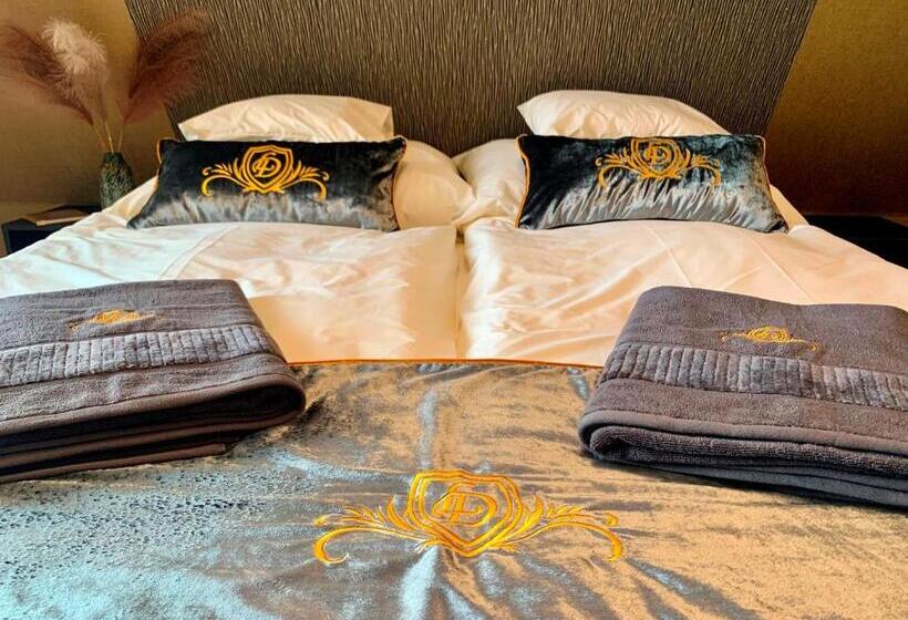 디럭스 스위트, Love And Dream élményvilla