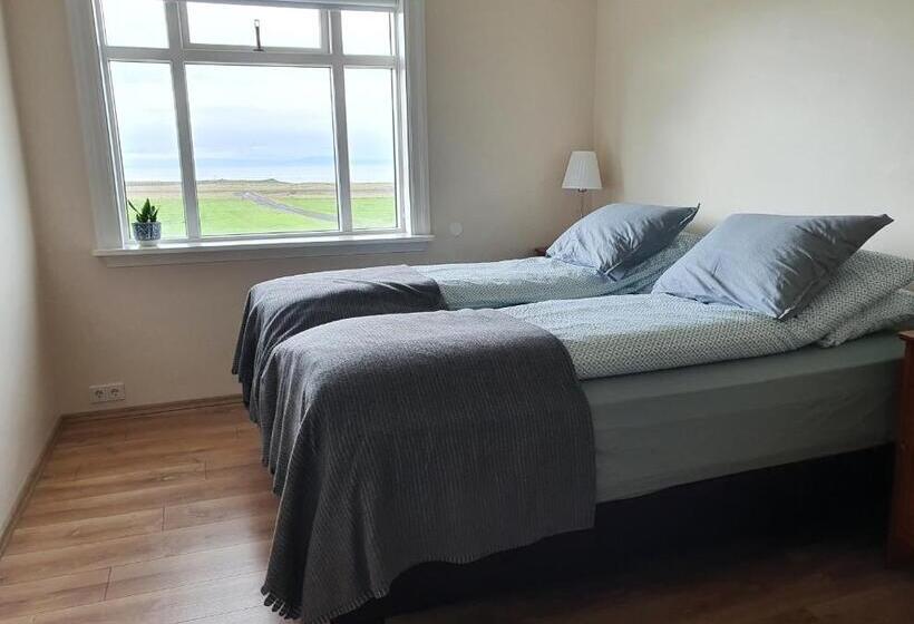 اتاق استاندارد, Tjörn