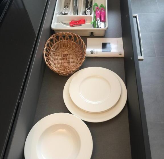 إستوديو ديلوكس, Studio Arturo Interlaken