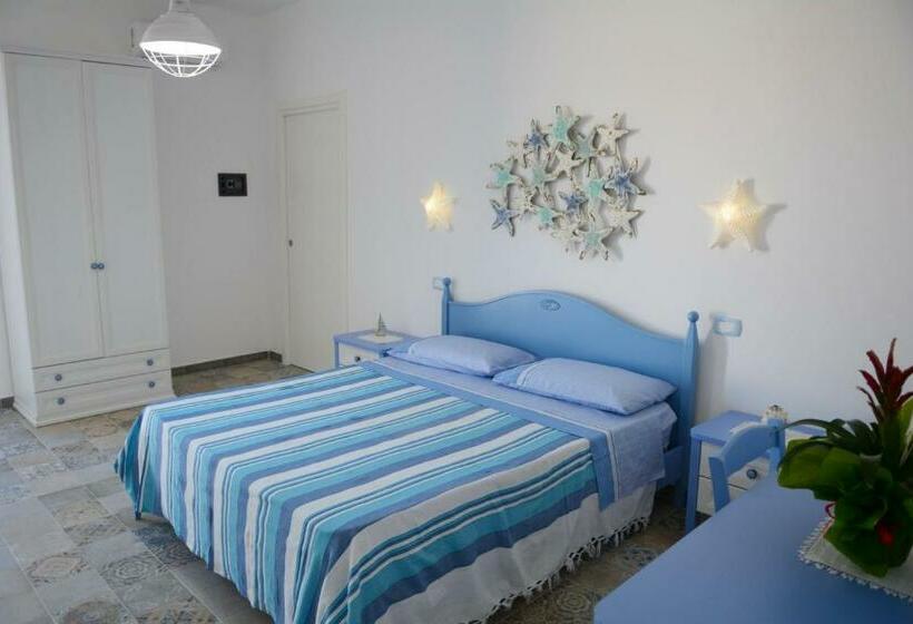 חדר סטנדרט לשלושה, B&b La Colimena