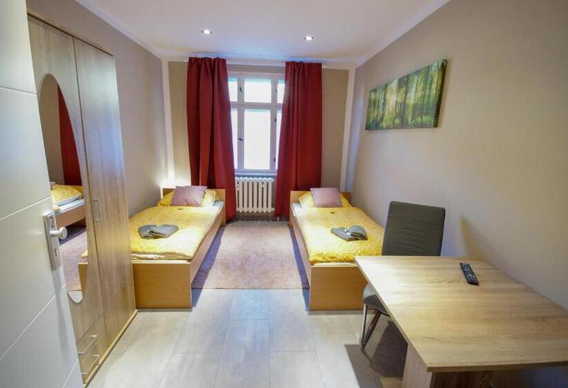 חדר סטנדרט חדר אמבטיה משותף, Motel Daria Hennigsdorf Berlin