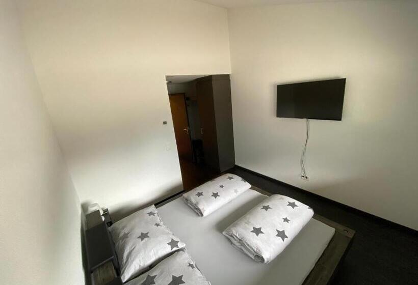 غرفة قياسية, Moto Center Beo Ag