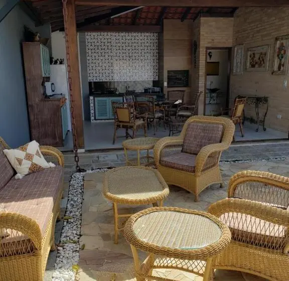 اتاق لوکس, Suítes Verano Ubatuba   Bairro Itaguá   Com Piscina