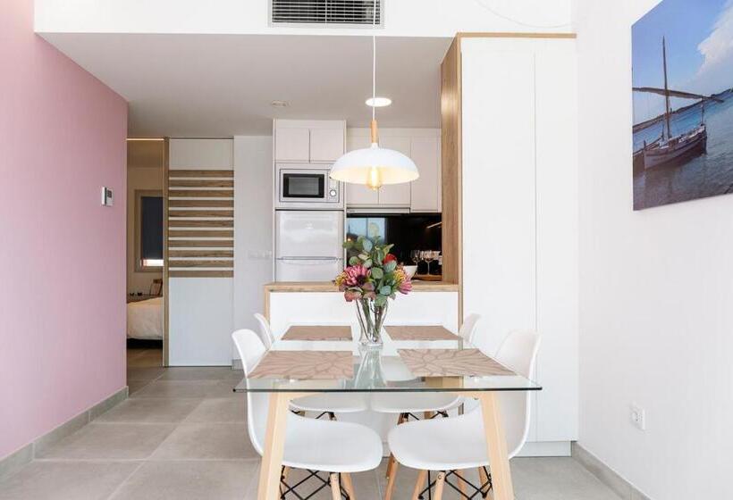 اتاق استاندارد چهار تخته, Albana Apartaments Turístics