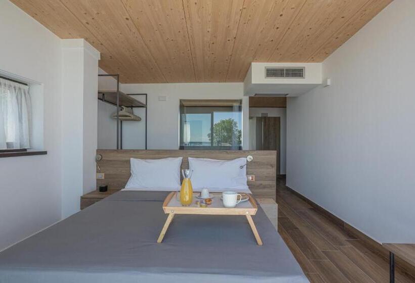 חדר דלוקס נוף לאגם, Insula Felix Bed&breakfast