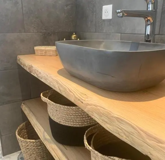 Chambre Standard Vue Jardin, Le Cabanon De Val