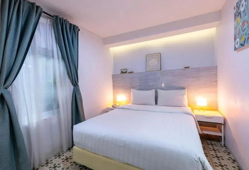 Deluxe Zimmer, Belva Huis