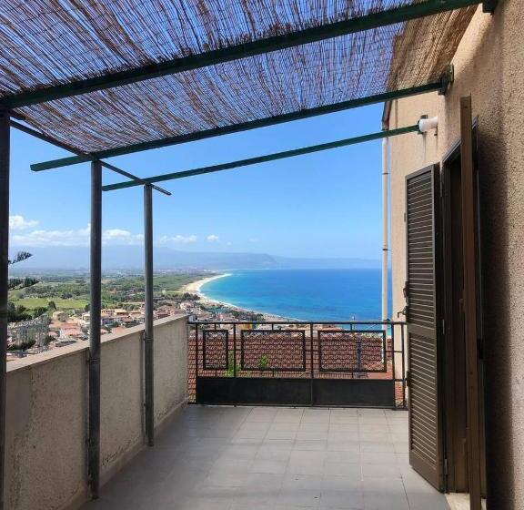 带1个卧室的带海景的公寓, Appartamenti Vista Mare