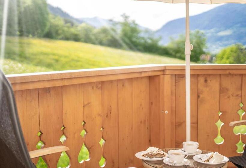 标准间带阳台, Haus Alpenblick