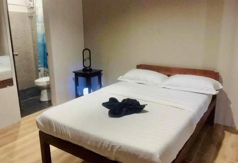 スタンダードルーム, 2020 Travelers Inn