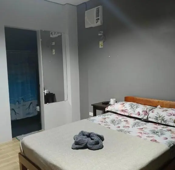 スタンダードルーム, 2020 Travelers Inn