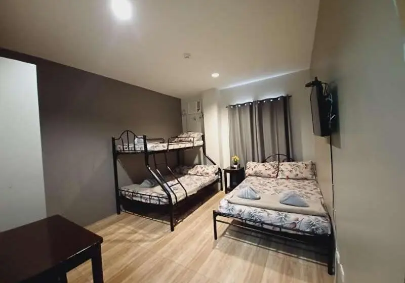 ファミリールーム, 2020 Travelers Inn