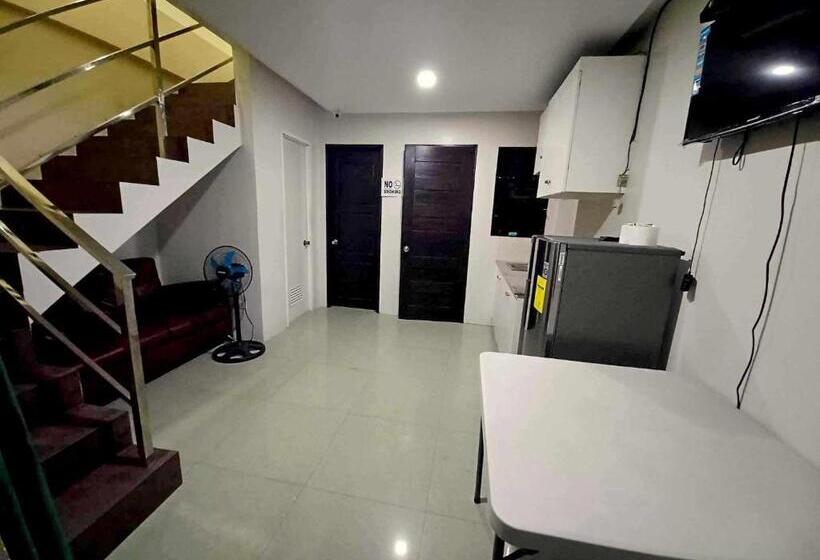 آپارتمان 2 خوابه, 2020 Travelers Inn