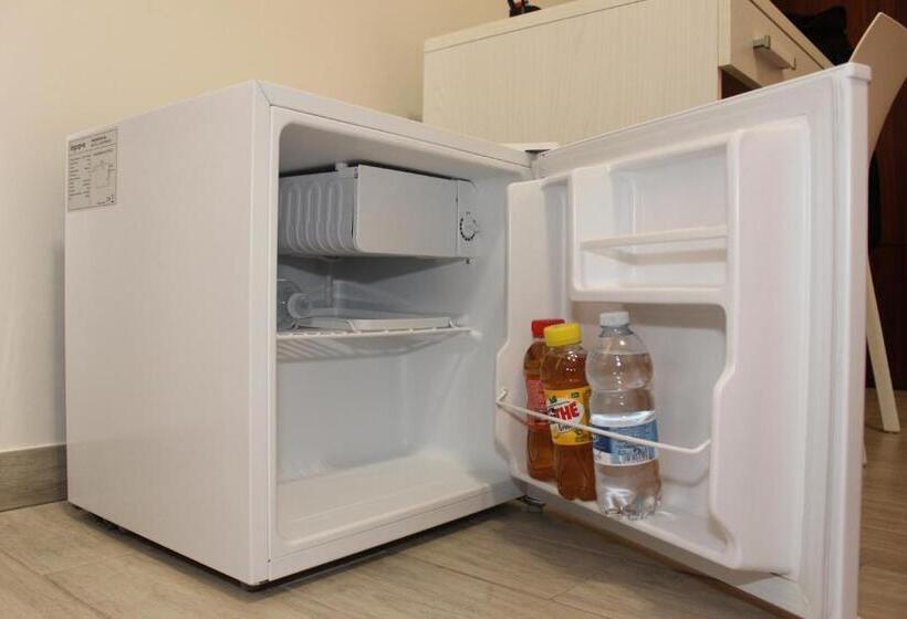 Pokój Czteroosobowy Standard, B&b Ciccannina