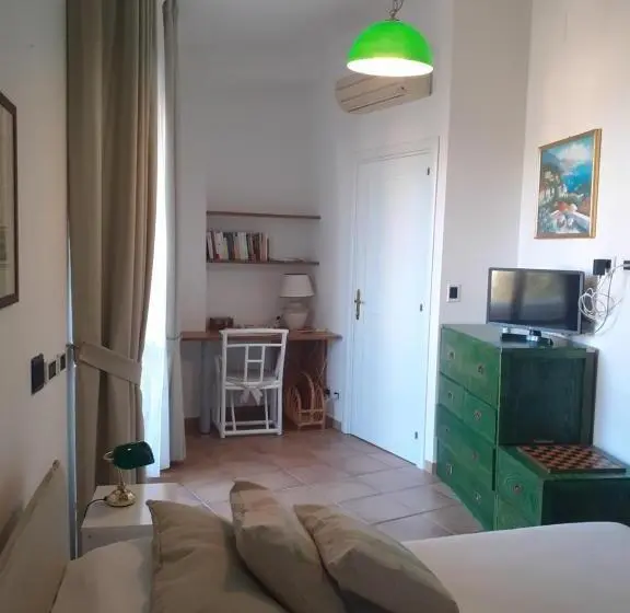 اتاق خانوادگی, Velalatina Residence B&b Soverato   Camera Maestrale & Camera Tramontana