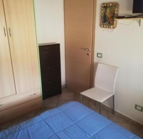 اتاق استاندارد, Camere Anna