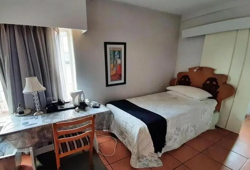 エコノミールーム, Gracias Guest House
