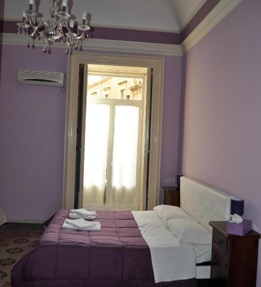 غرفة قياسية, B&b Teatro Bellini