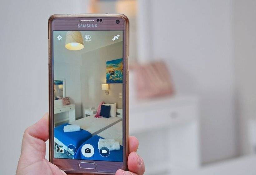 Номер Economy, Camara