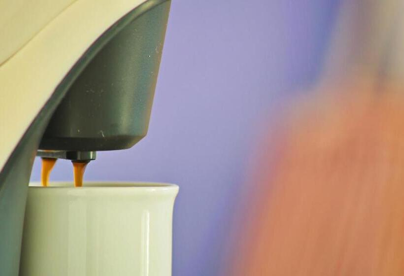 Номер Economy, Camara