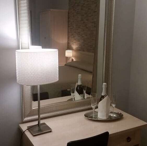 اتاق لوکس با بالکن, La Maison Des Reves