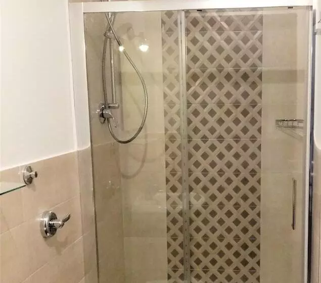 Standard Kolmen Hengen Huone, Cafisu Bed & Breakfast