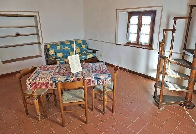ドゥプレックスルーム, Castello Di Selvole Adults Only