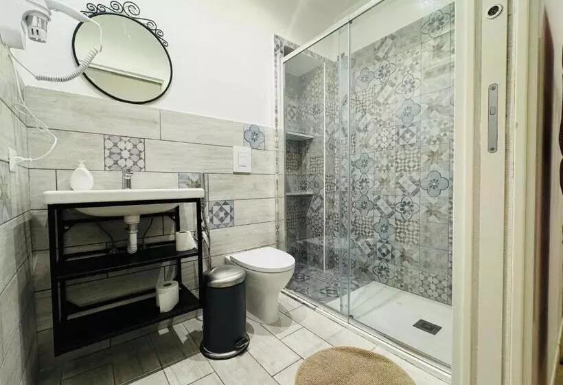 اتاق استاندارد چهار تخته, Hostel Mancini Naples