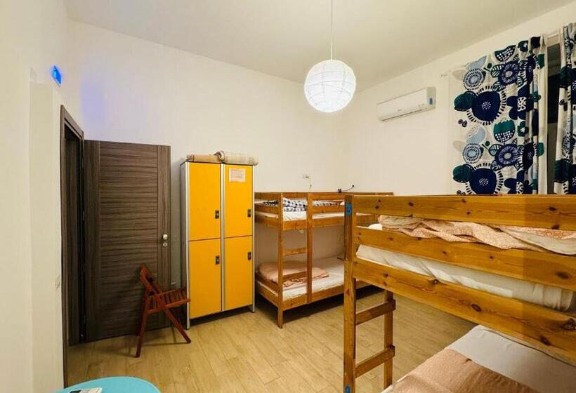 اتاق استاندارد چهار تخته, Hostel Mancini Naples