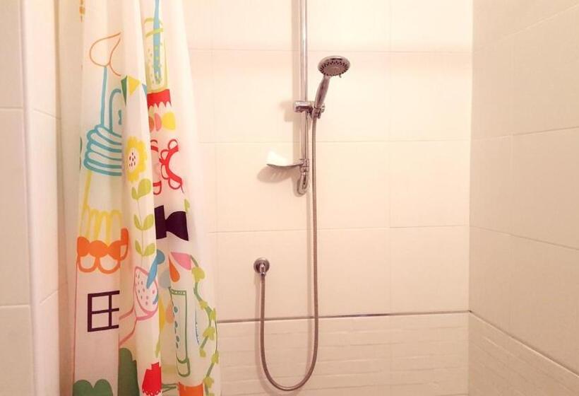 اتاق استاندارد, Hostel Mancini Naples