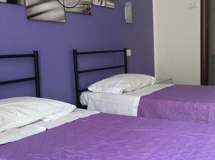 اتاق استاندارد, Alabarda