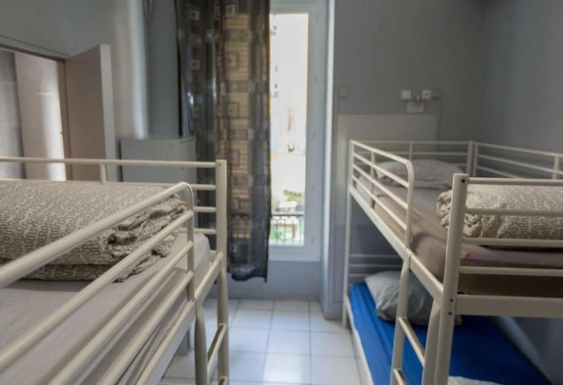 ルームシェアのワンベッド, Le Pastoral