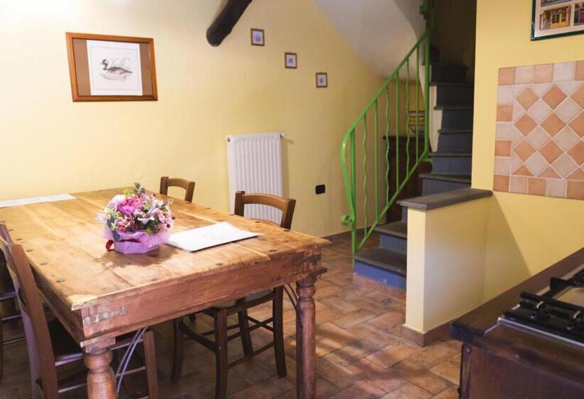 침실 2개 아파트, Borgo Giusto Tuscany